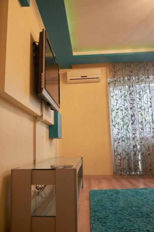 Апартаменты Трьохкімнатна квартира в центрі на 8 спальних місць Ровно-32